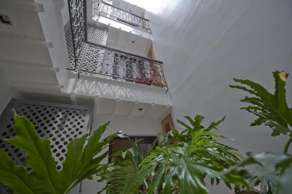 Hotel Al Amal Tiznit Exteriör bild